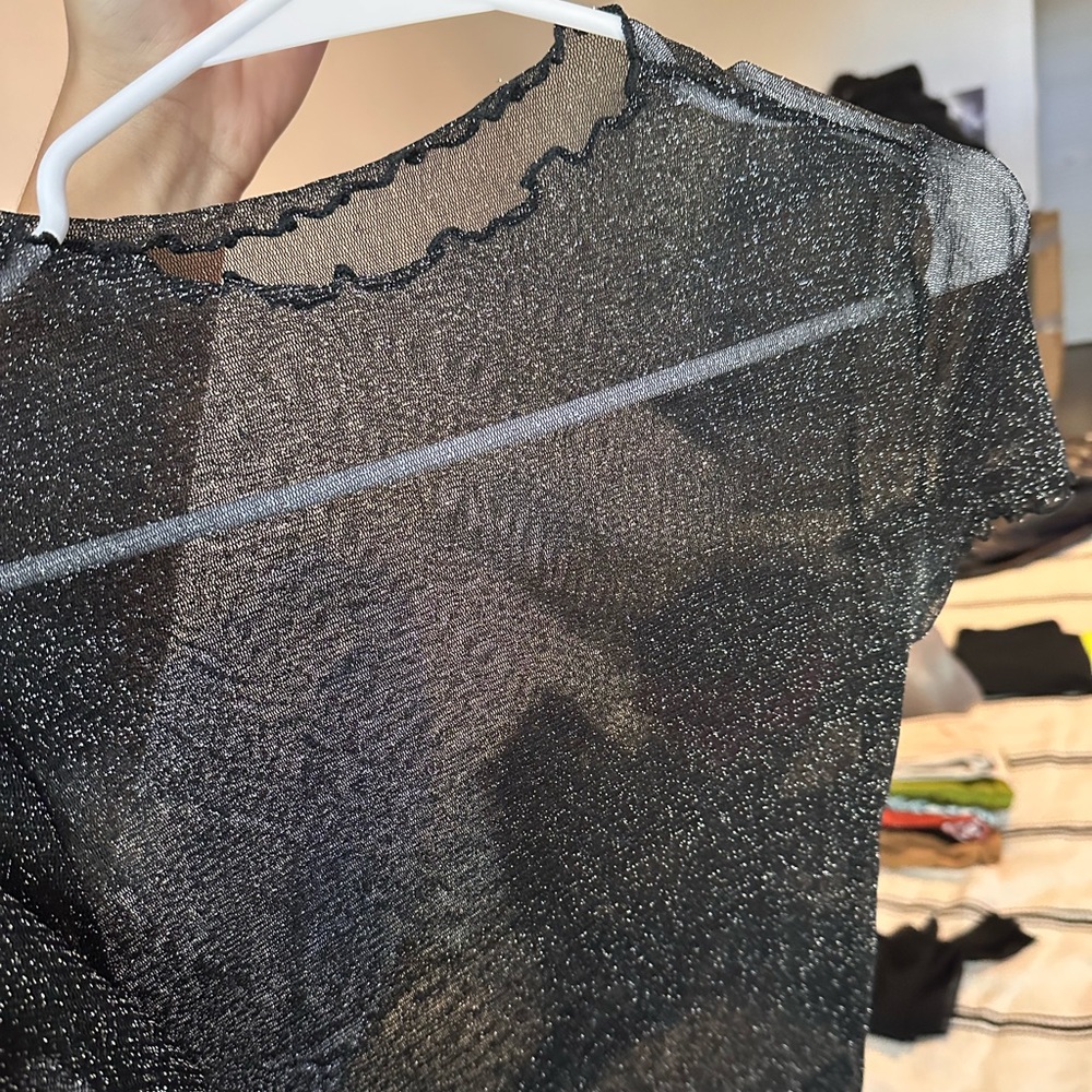 Top - Picture 3 of 5